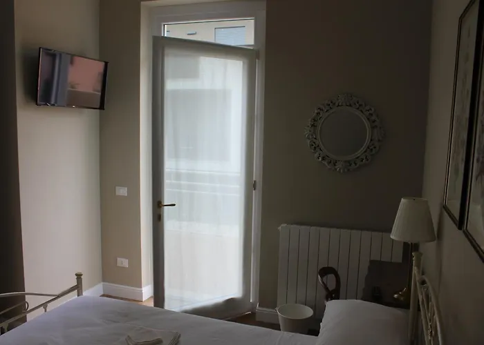 Bed & Breakfast Casa Aydee 2*