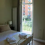 Bed & Breakfast Casa Aydee 2*