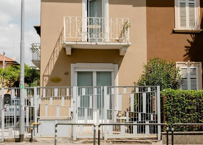 Casa Aydee 2*