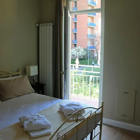 Bed & Breakfast Casa Aydée 2*